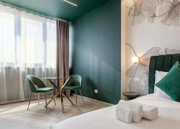 Romexperience Trastevere 4*